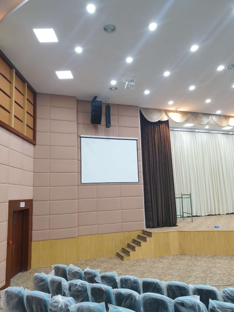 Alpha Technologies - auditorium
