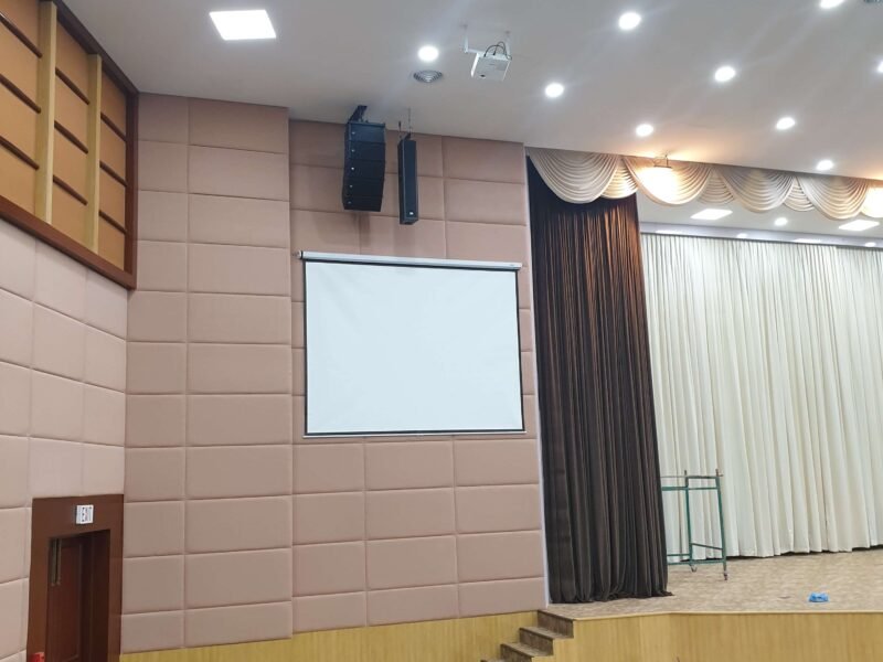 Alpha Technologies - auditorium